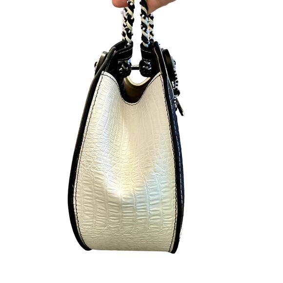 Mary Frances Retro Black & White Frame Bag - Picture 3 of 13